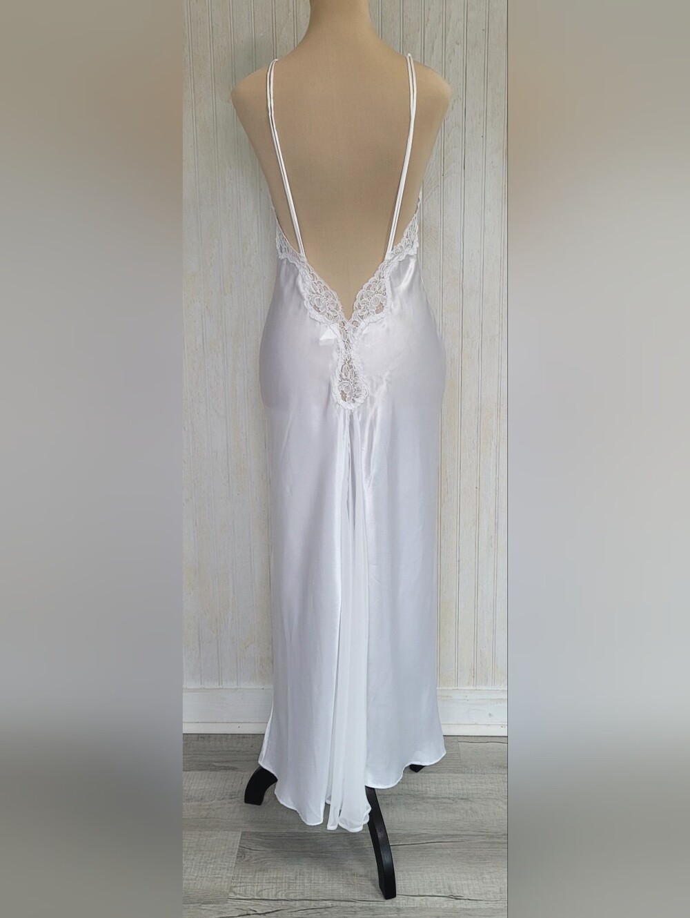 Vintage Victoria's Secret Gold Label Lace Nightgown Slip Dress White Size Small - Picture 3 of 15